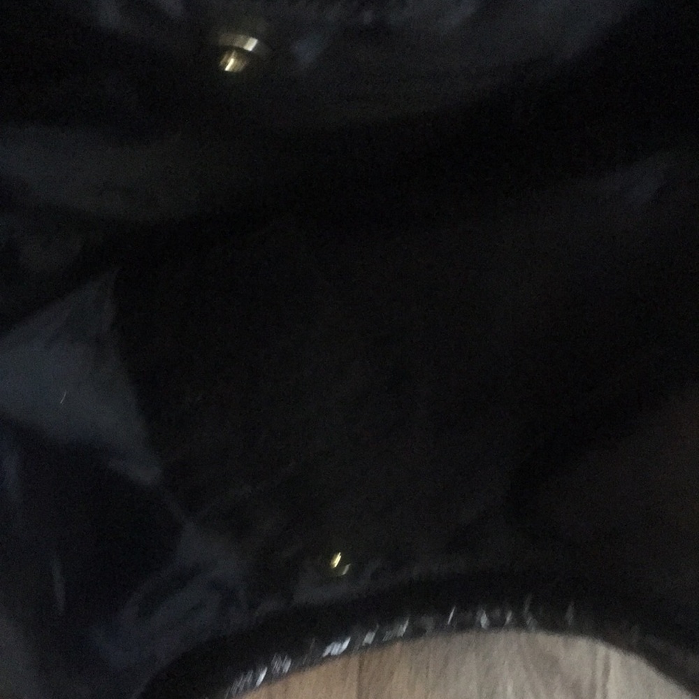 Purses - Picture 3 of 4